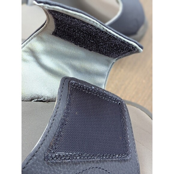 OluKai Nalu Slide Sandals Mens 8 Navy Gray Adjustable Strap Logo Lightweight main image 5